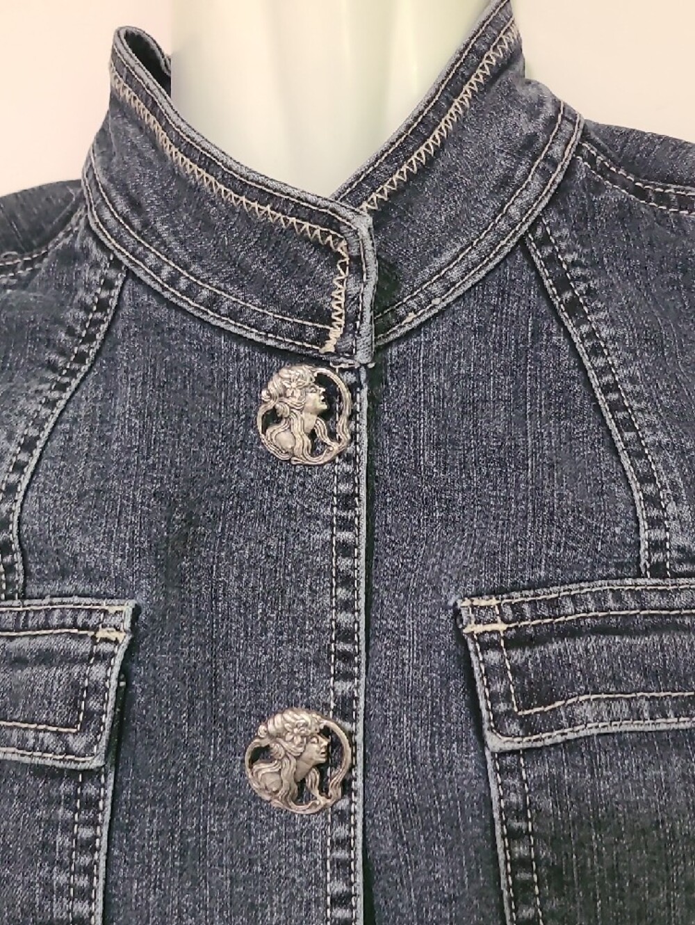Tahari Charcoal Gray Denim Military-Style Jacket - Picture 2 of 6